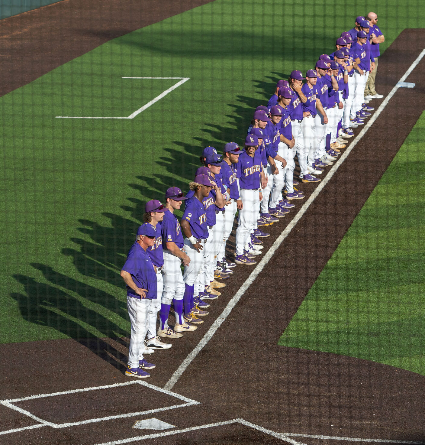 BR.lsutennessee.061321 0433 bf.jpg
